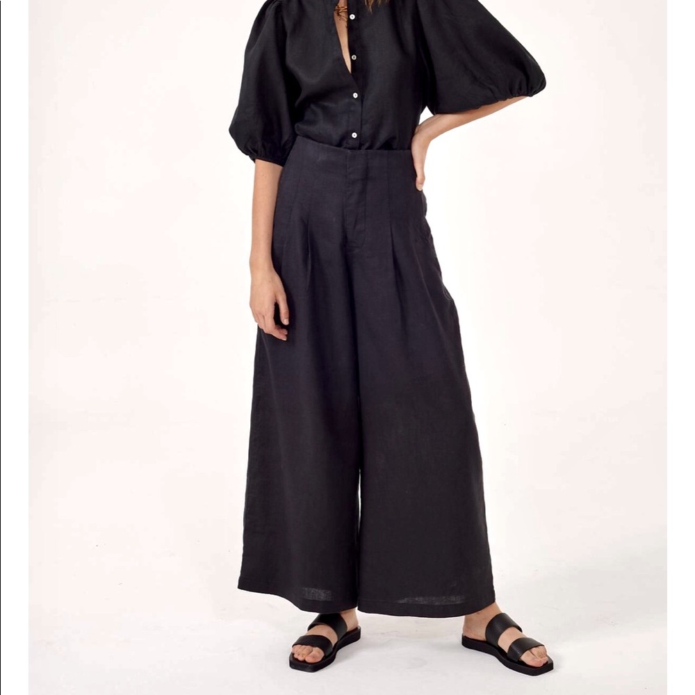 LANHTROPY Culotte Pants